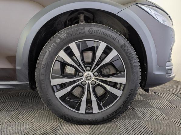 Volvo V90 Cross Country I Рестайлинг с пробегом 2021 года, цена 3 710 000 рублей, 125517 км, универсал, Автокод Объявления