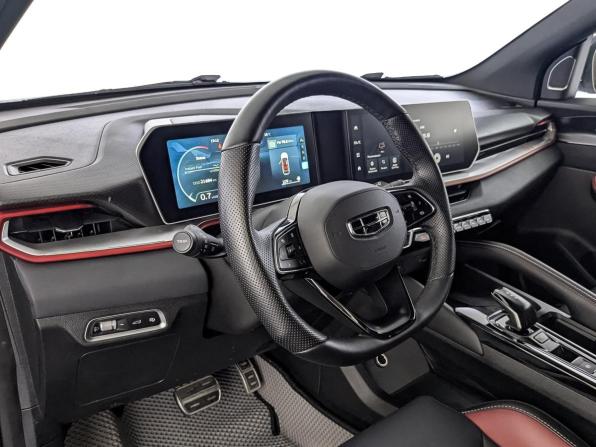 Geely Coolray I Рестайлинг с пробегом 2024 года, цена 2 150 000 рублей, 21436 км, внедорожник, Автокод Объявления