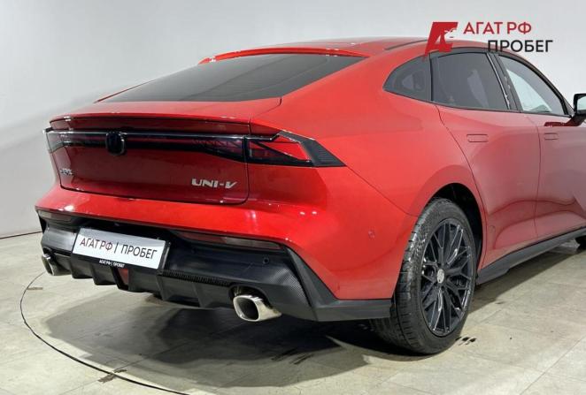 Changan UNI-V I с пробегом 2023 года, цена 2 500 000 рублей, 2000 км, лифтбек, Автокод Объявления