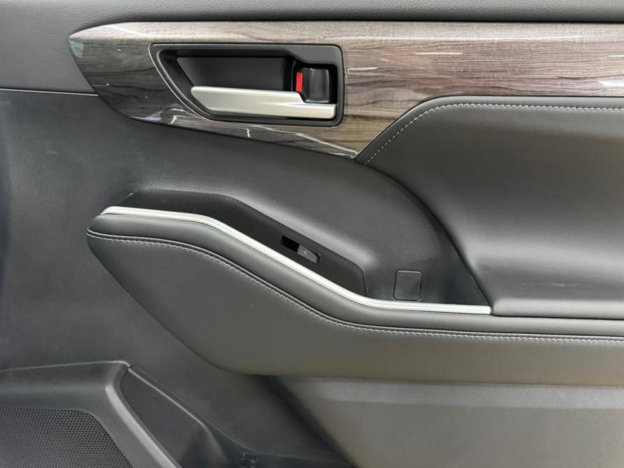 Toyota Highlander IV (XU70) Набережные Челны  - изображение 26