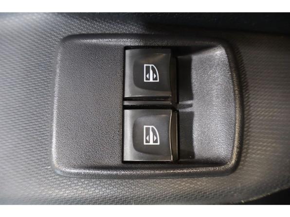 Renault Logan II Рестайлинг с пробегом 2022 года, цена 1 229 000 рублей, 72272 км, седан, Автокод Объявления