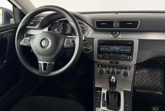 Volkswagen Passat B7 с пробегом 2012 года, цена 995 000 рублей, 280781 км, универсал, Автокод Объявления