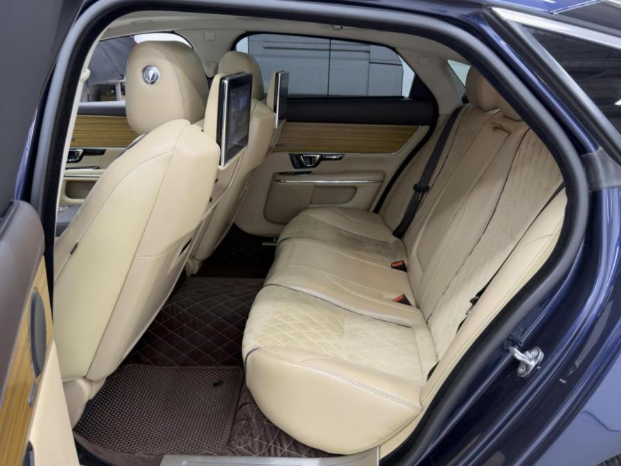 Jaguar XJ IV (X351) Рестайлинг Ростов-на-Дону  - изображение 9