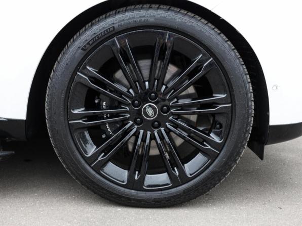 Land Rover Range Rover V с пробегом 2025 года, цена 21 600 000 рублей, 12300 км, внедорожник, Автокод Объявления