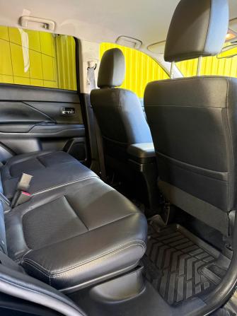 Mitsubishi Outlander III Рестайлинг 3 с пробегом 2018 года, цена 2 190 000 рублей, 175000 км, внедорожник, Автокод Объявления