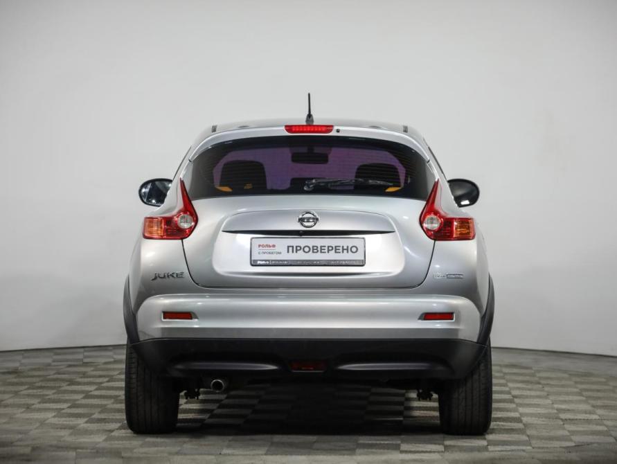 Nissan Juke I Санкт-Петербург  - изображение 6