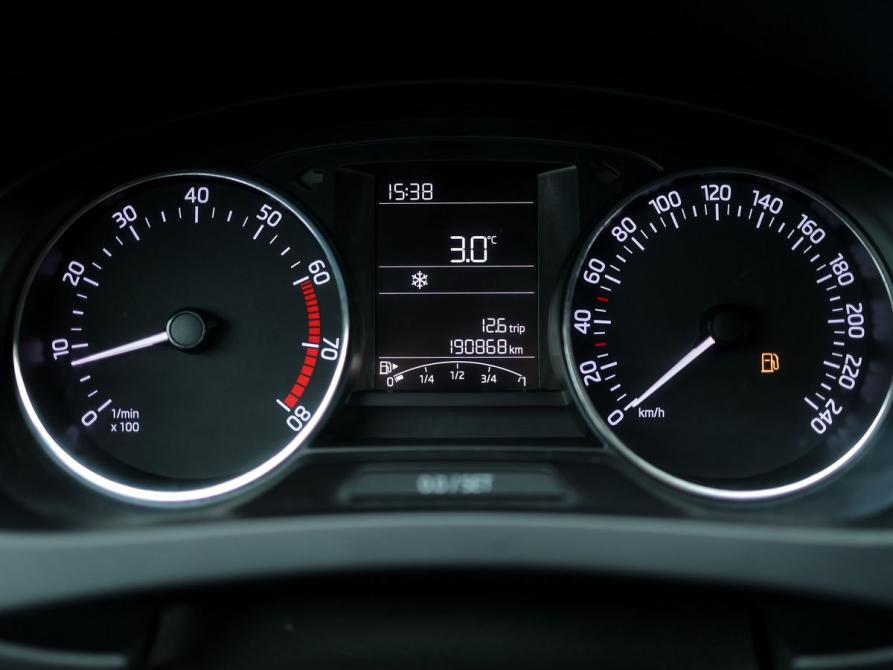 Skoda Rapid I Ижевск  - изображение 16