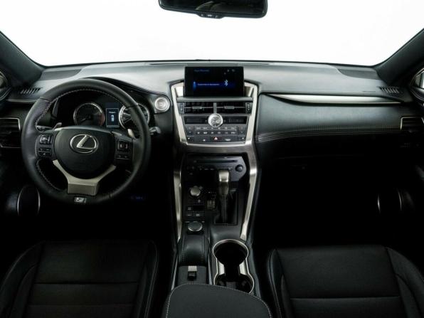 Lexus NX I Рестайлинг с пробегом 2017 года, цена 2 660 000 рублей, 150000 км, внедорожник, Автокод Объявления