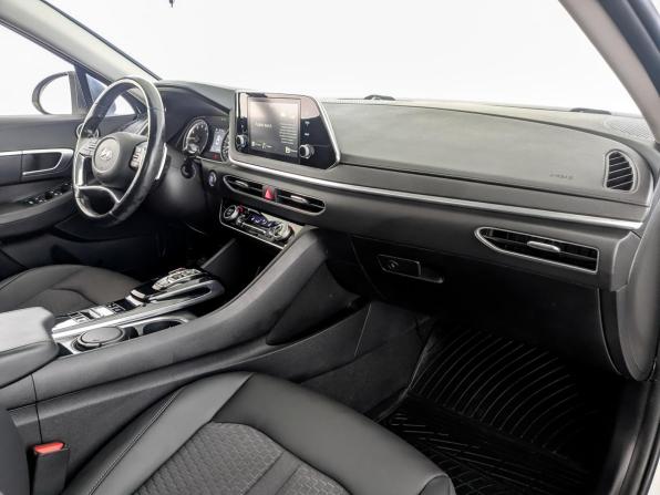 Hyundai Sonata VIII (DN8) с пробегом 2020 года, цена 2 599 000 рублей, 82101 км, седан, Автокод Объявления