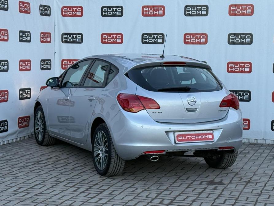 Opel Astra J Санкт-Петербург  - изображение 4