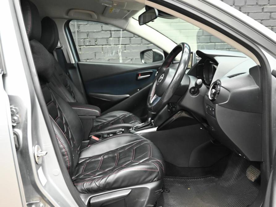 Mazda Demio IV (DJ) Екатеринбург  - изображение 11