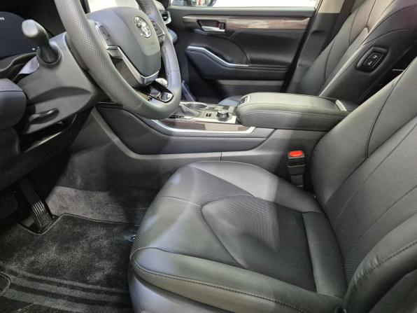 Toyota Highlander IV (XU70) с пробегом 2026 года, цена 5 700 000 рублей, 21 км, внедорожник, Автокод Объявления