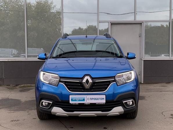 Renault Sandero II Рестайлинг с пробегом 2021 года, цена 1 299 000 рублей, 68000 км, хэтчбек, Автокод Объявления