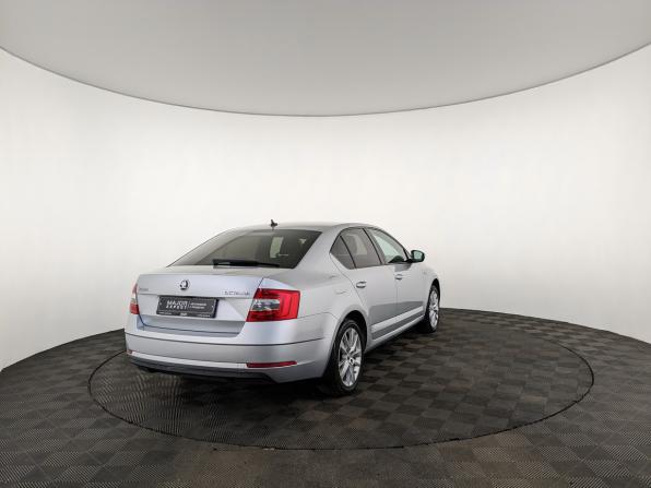 Skoda Octavia III (A7) Рестайлинг с пробегом 2019 года, цена 1 950 000 рублей, 92699 км, лифтбек, Автокод Объявления