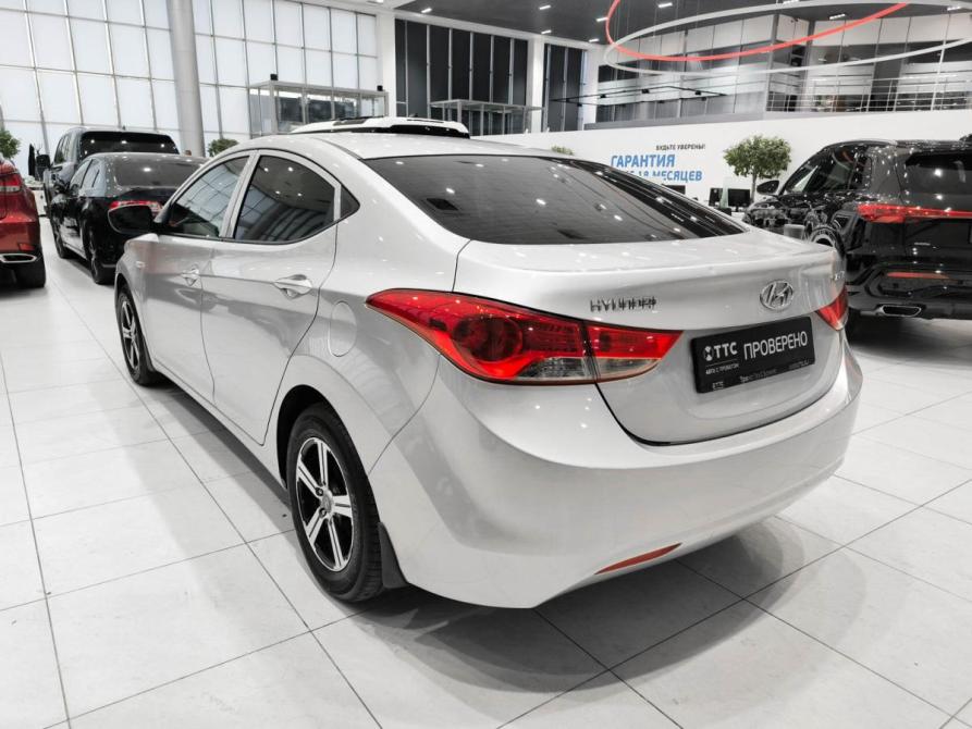 Hyundai Elantra V (MD) Рестайлинг Казань  - изображение 8
