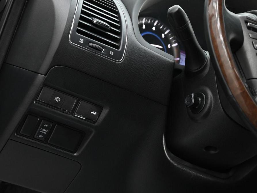Infiniti QX56 II Москва  - изображение 16