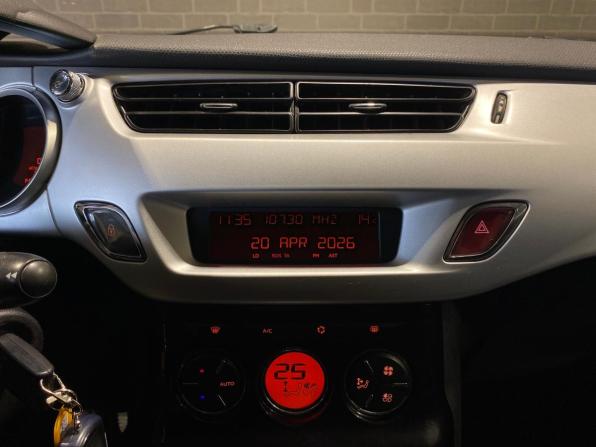 Citroen C3 II с пробегом 2010 года, цена 370 000 рублей, 139720 км, хэтчбек, Автокод Объявления