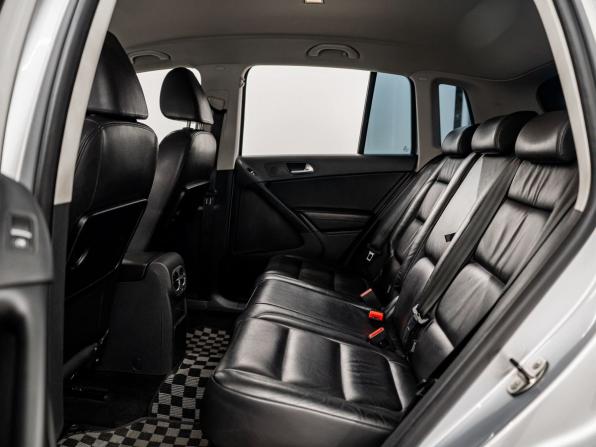 Volkswagen Tiguan I с пробегом 2010 года, цена 1 210 000 рублей, 199577 км, внедорожник, Автокод Объявления