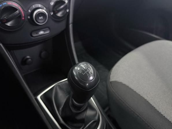 Hyundai Solaris I с пробегом 2014 года, цена 899 000 рублей, 141000 км, хэтчбек, Автокод Объявления