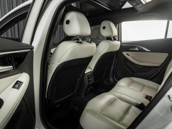 Infiniti Q30 с пробегом 2017 года, цена 3 200 000 рублей, 37090 км, хэтчбек, Автокод Объявления