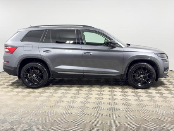 Skoda Kodiaq I Рестайлинг с пробегом 2021 года, цена 3 249 900 рублей, 134078 км, внедорожник, Автокод Объявления