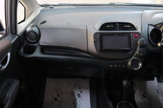 Honda Fit Shuttle I с пробегом 2011 года, цена 999 000 рублей, 147000 км, универсал, Автокод Объявления