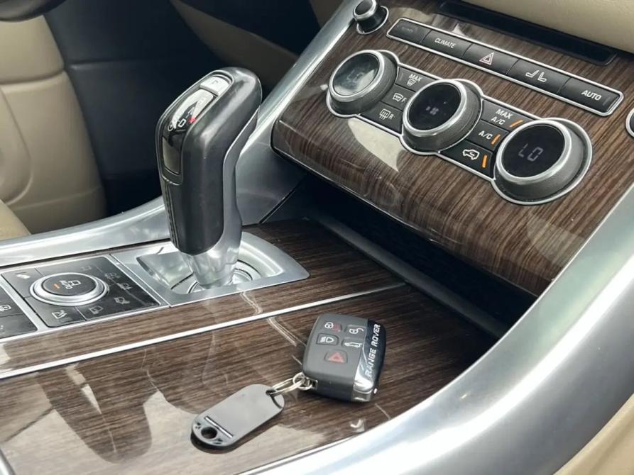 Land Rover Range Rover Sport II Волгоград  - изображение 11