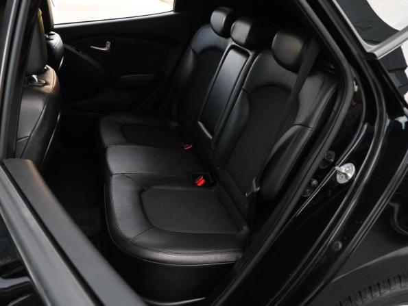 Hyundai ix35 I Рестайлинг с пробегом 2013 года, цена 1 360 000 рублей, 150062 км, внедорожник, Автокод Объявления