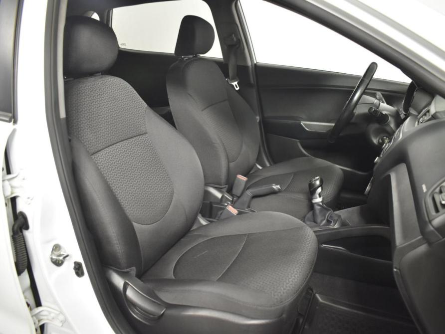 Kia Rio III Рестайлинг Казань  - изображение 8