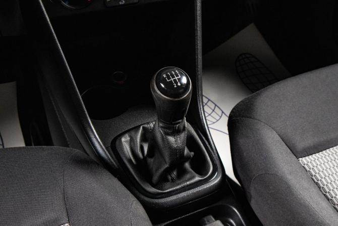 Volkswagen Polo V с пробегом 2013 года, цена 629 000 рублей, 198000 км, седан, Автокод Объявления