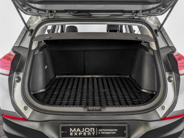 Chevrolet Tracker IV с пробегом 2022 года, цена 1 700 000 рублей, 17773 км, внедорожник, Автокод Объявления
