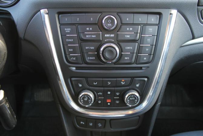Opel Mokka I с пробегом 2013 года, цена 925 000 рублей, 160000 км, внедорожник, Автокод Объявления