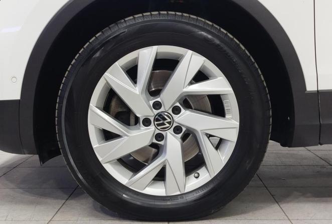 Volkswagen Tiguan II Рестайлинг с пробегом 2021 года, цена 3 267 000 рублей, 110503 км, внедорожник, Автокод Объявления