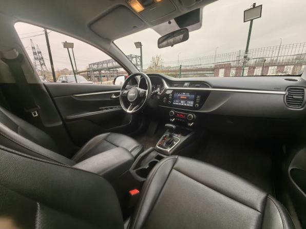 Kia Rio IV Рестайлинг с пробегом 2021 года, цена 1 759 000 рублей, 90000 км, хэтчбек, Автокод Объявления