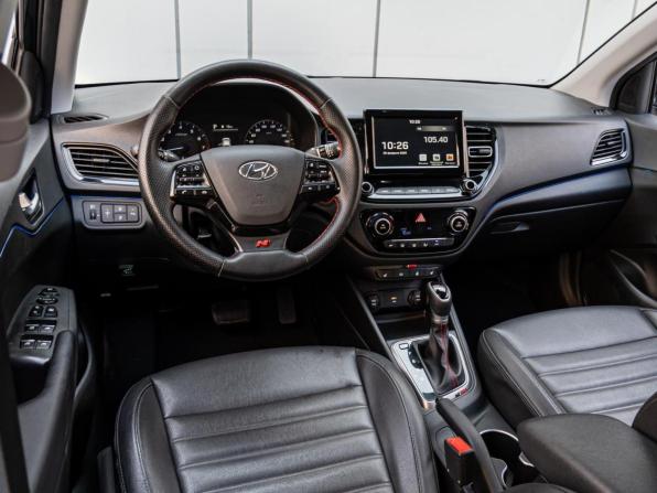 Hyundai Solaris II Рестайлинг с пробегом 2021 года, цена 1 790 000 рублей, 85113 км, седан, Автокод Объявления