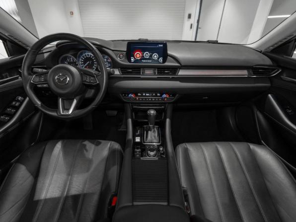 Mazda 6 III (GJ) Рестайлинг 2 с пробегом 2021 года, цена 3 040 000 рублей, 53065 км, седан, Автокод Объявления