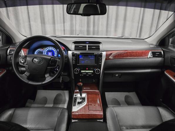 Toyota Camry VII (XV50) с пробегом 2014 года, цена 1 655 000 рублей, 145000 км, седан, Автокод Объявления