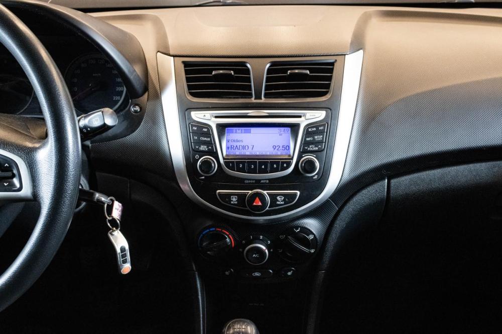 Hyundai Solaris I Уфа  - изображение 7