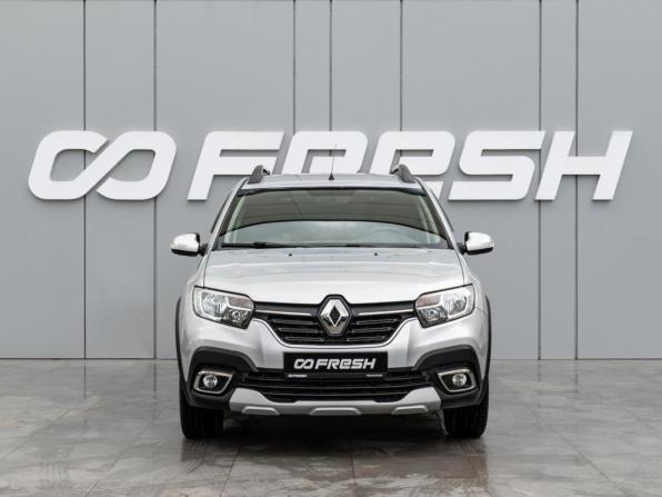 Renault Sandero II Рестайлинг с пробегом 2020 года, цена 1 270 000 рублей, 56896 км, хэтчбек, Автокод Объявления
