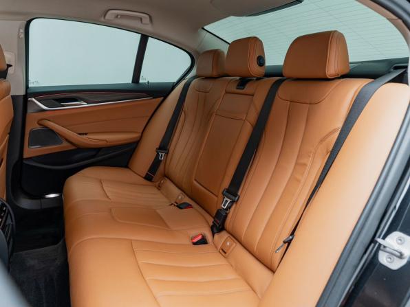 BMW 5 серии VII (G30/G31/G38) с пробегом 2017 года, цена 3 750 000 рублей, 99150 км, седан, Автокод Объявления