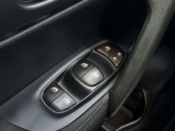 Nissan Qashqai II Рестайлинг с пробегом 2019 года, цена 1 995 000 рублей, 92795 км, внедорожник, Автокод Объявления