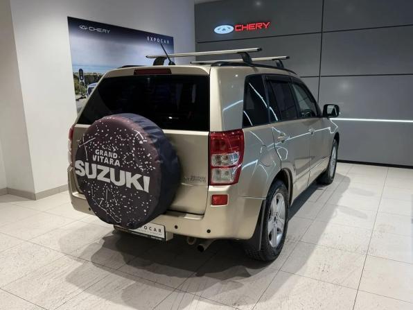 Suzuki Grand Vitara II с пробегом 2007 года, цена 699 000 рублей, 178000 км, внедорожник, Автокод Объявления