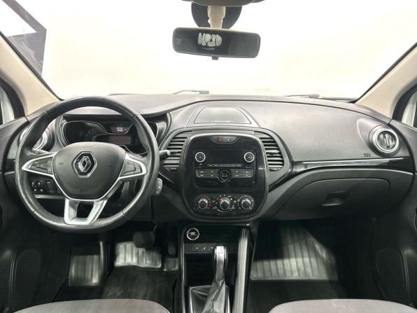 Renault Kaptur I Рестайлинг с пробегом 2021 года, цена 1 549 900 рублей, 139000 км, внедорожник, Автокод Объявления