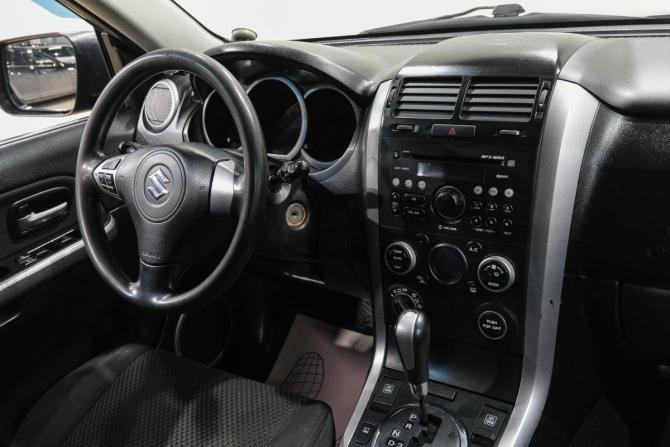 Suzuki Grand Vitara II Рестайлинг с пробегом 2010 года, цена 1 199 000 рублей, 217000 км, внедорожник, Автокод Объявления