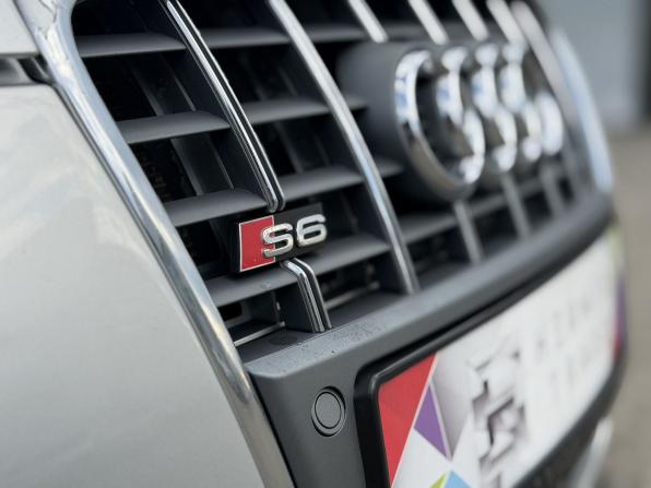 Audi S6 III (C6) с пробегом 2006 года, цена 1 199 000 рублей, 170121 км, седан, Автокод Объявления