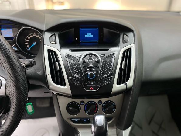Ford Focus III с пробегом 2012 года, цена 595 000 рублей, 242964 км, хэтчбек, Автокод Объявления