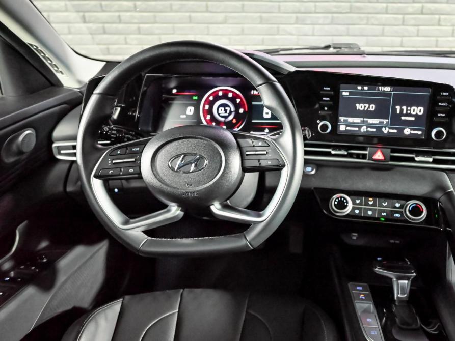 Hyundai Elantra VII (CN7) Екатеринбург  - изображение 17
