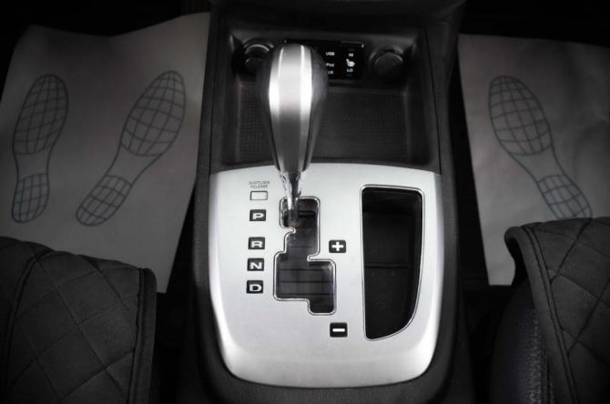 Hyundai Santa Fe II Рестайлинг с пробегом 2010 года, цена 1 349 000 рублей, 357486 км, внедорожник, Автокод Объявления