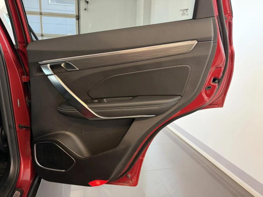 Geely Atlas Pro Подольск  - изображение 16