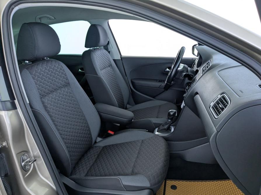 Volkswagen Polo V Рестайлинг Москва  - изображение 22